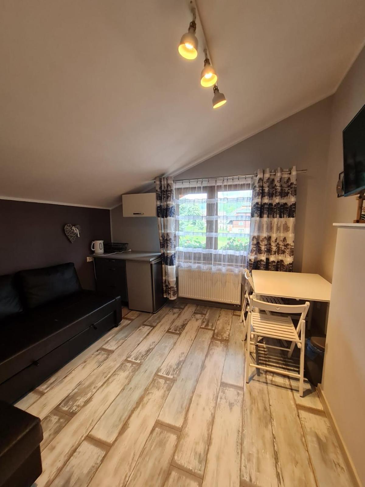 Koliba Nad Bialka Czarna Gora Bed & Breakfast Ngoại thất bức ảnh